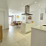 Maestranza Oasis By Lica Homes マルベーリャ